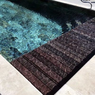 Caillebotis volet immergé